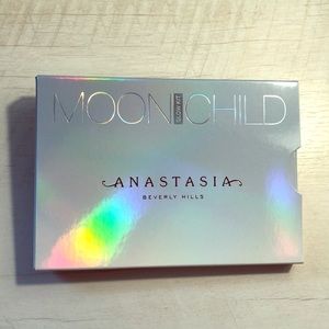 Anastasia Moon Child Glow Kit